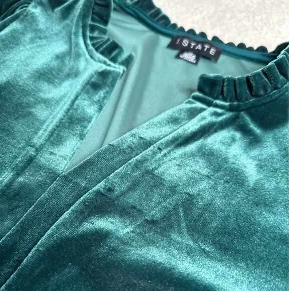 1.State: Green Velvet Tiered Dress - Picture 5 of 12